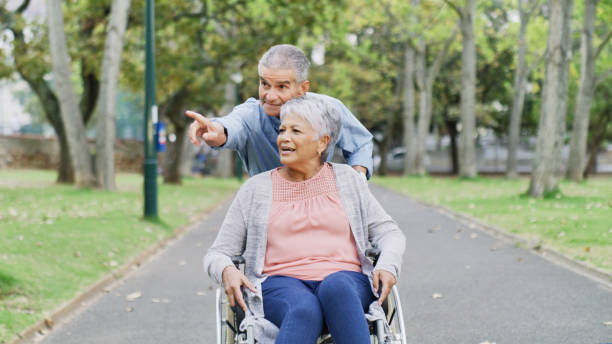 How to Get Medical Help for a Senior While Traveling