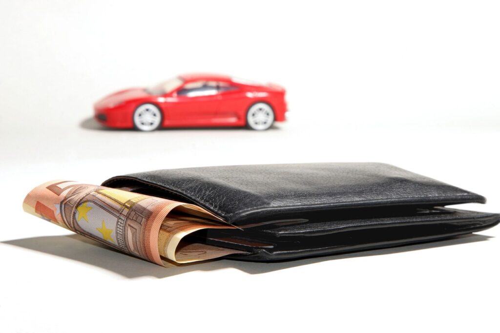 Navigating Car Loans: A Guide to Driving Your Dream Car Home